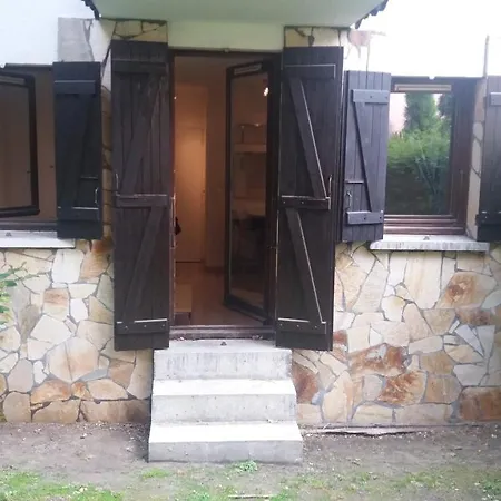 Aoste Апартаменты *