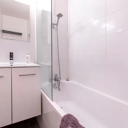 Aoste Apartment *